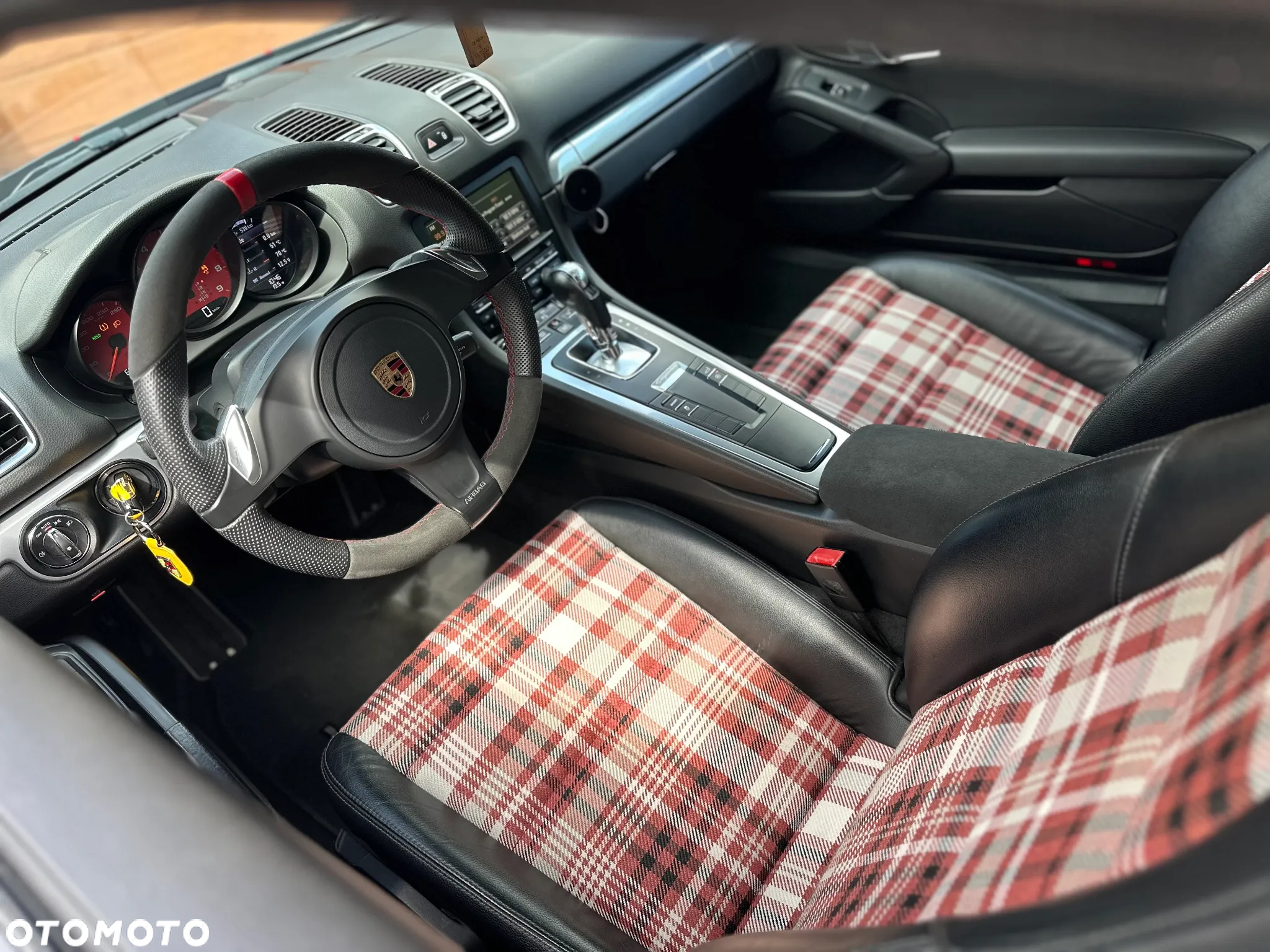 Porsche Cayman PDK - 14