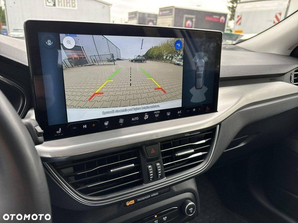 Ford Focus 1.0 EcoBoost Titanium - 20