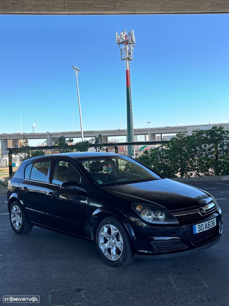 Opel Astra 1.3 CDTi Cosmo - 2