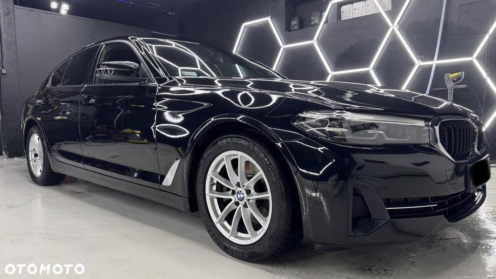 BMW Seria 5 520d MHEV M Sport sport - 3