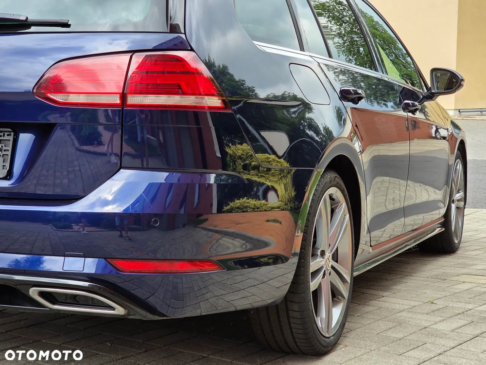 Volkswagen Golf 1.5 eTSI OPF DSG R-Line - 13