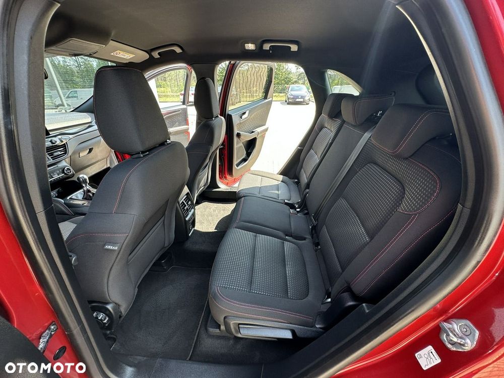 Ford Kuga 1.5 EcoBoost ST-LINE - 12