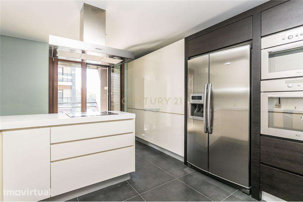 Apartamento T3  em Sacavém no condominio Blue Gardens - Grande imagem: 2/13