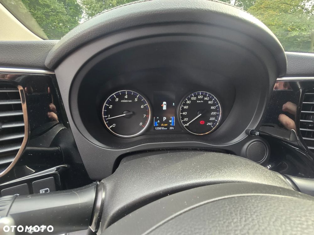 Mitsubishi Outlander 2.0 2WD CVT Active+ - 25