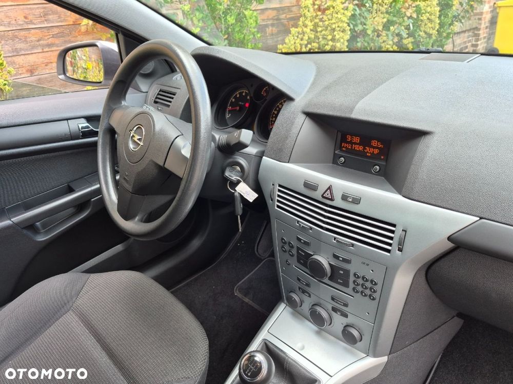 Opel Astra - 12