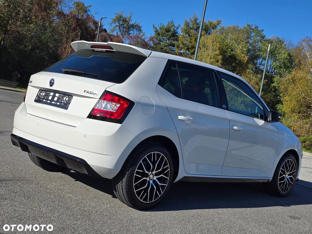 Skoda Fabia 1.0 TSI Monte Carlo - 4