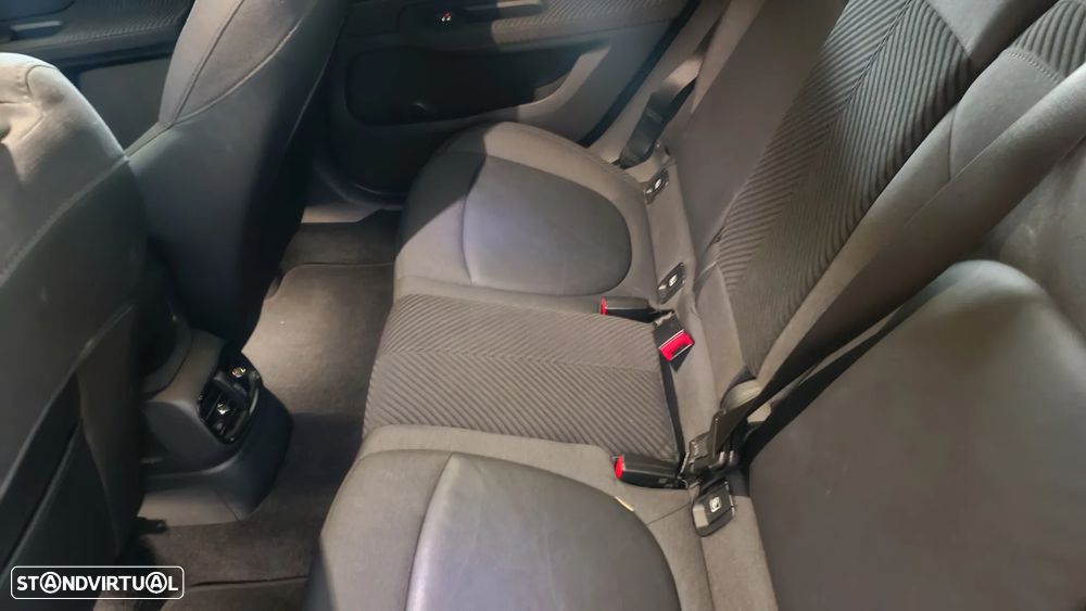 MINI Countryman One D Sport Edition Auto - 8