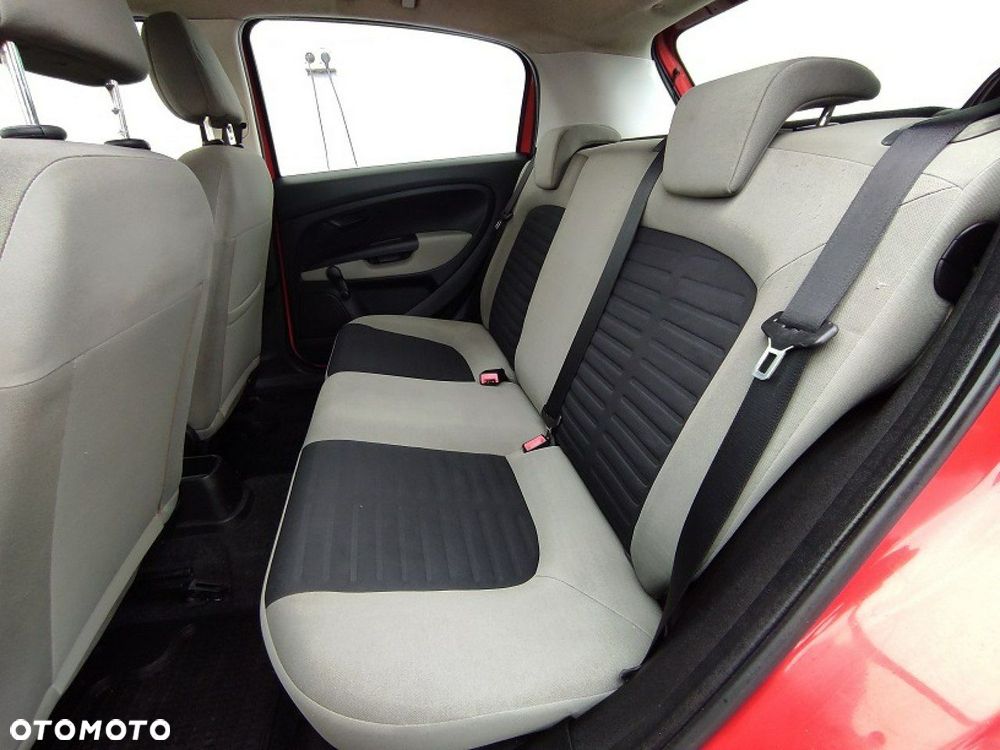 Fiat Grande Punto - 14
