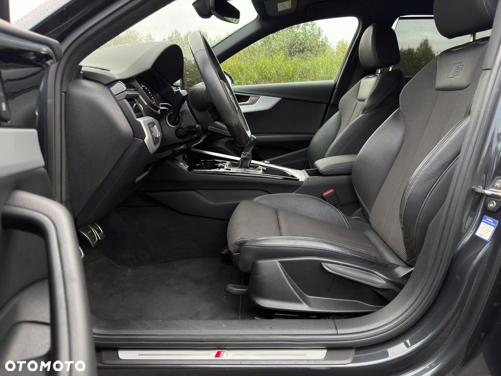 Audi A4 Avant 35 TFSI S line - 33