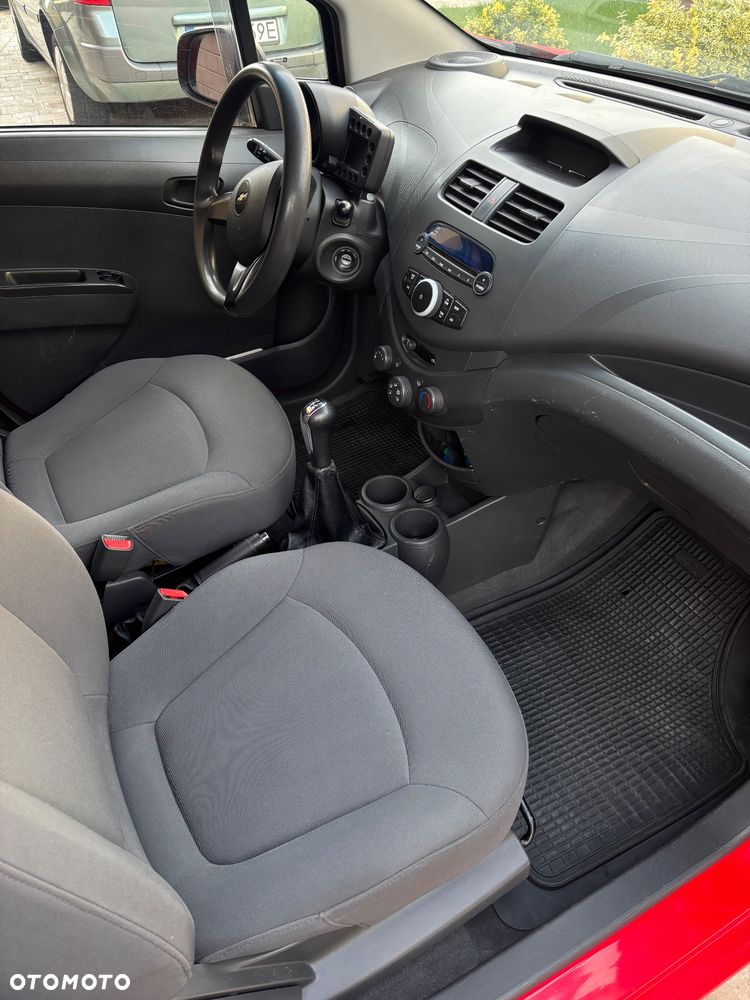 Chevrolet Spark 1.0 Base+ - 4