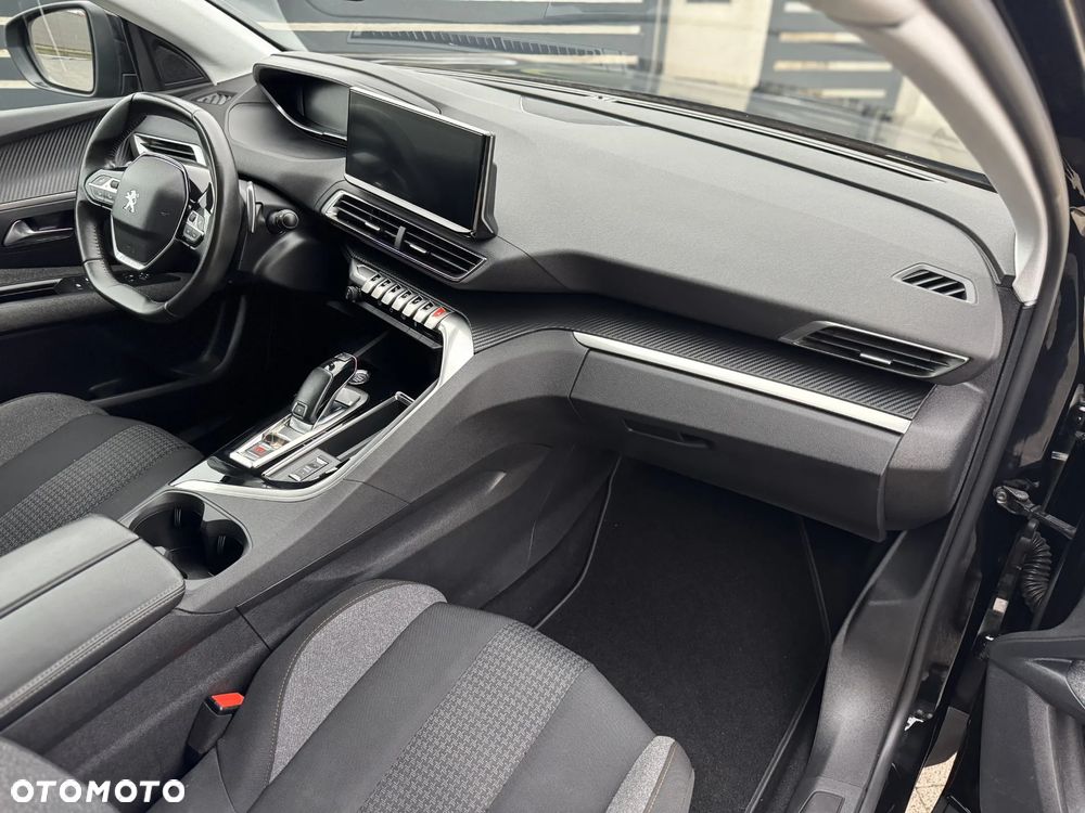 Peugeot 3008 BlueHDi 130 Stop & Start EAT8 Allure Business-Paket - 24