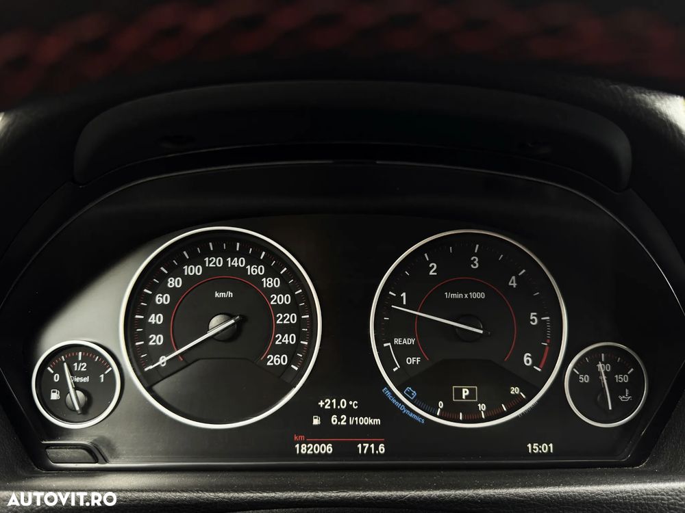 BMW Seria 3 320d Sport-Aut. Sport Line - 28