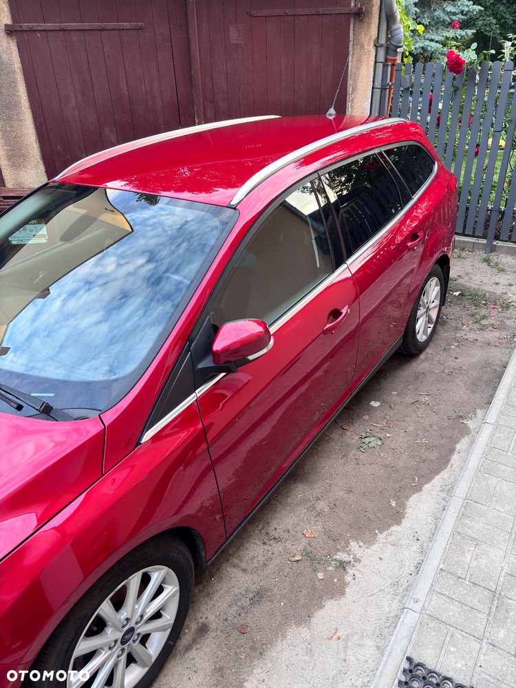 Ford Focus 1.0 EcoBoost Titanium - 6