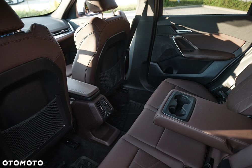 BMW X1 xDrive25i Sport Line sport - 38