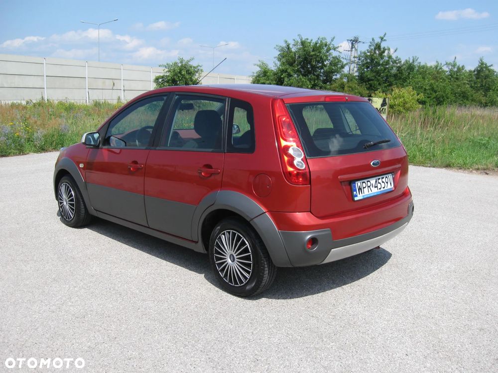 Ford Fiesta - 3