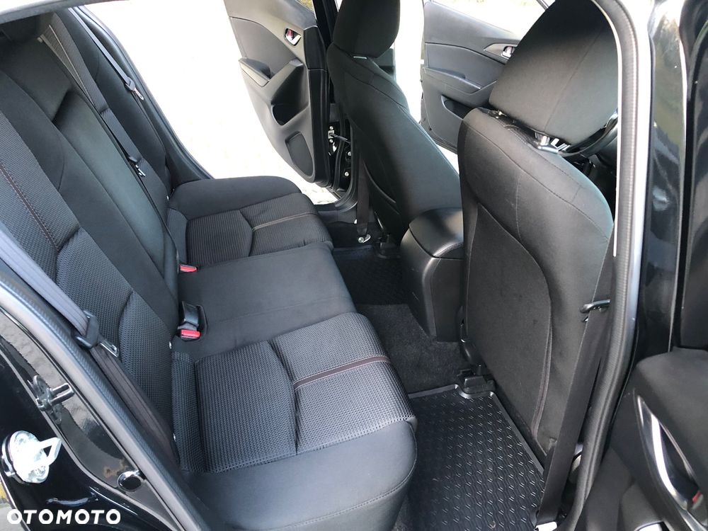 Mazda 3 SKYACTIV-G 120 Sports-Line - 23