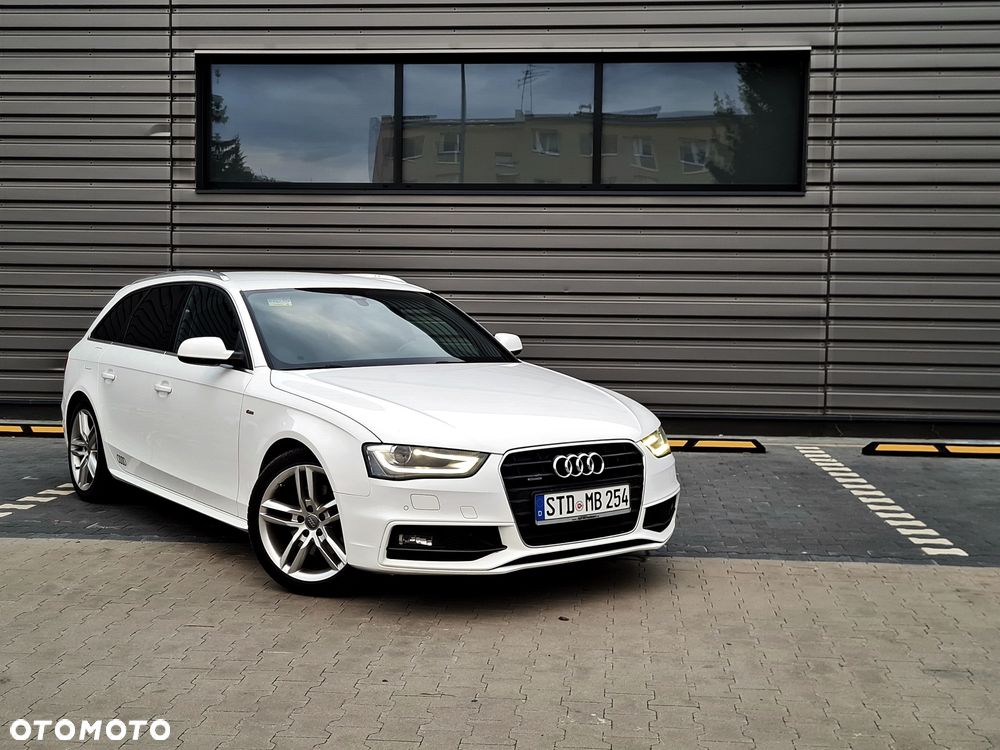 Audi A4 Avant 2.0 TDI DPF quattro S tronic S line Sportpaket - 31