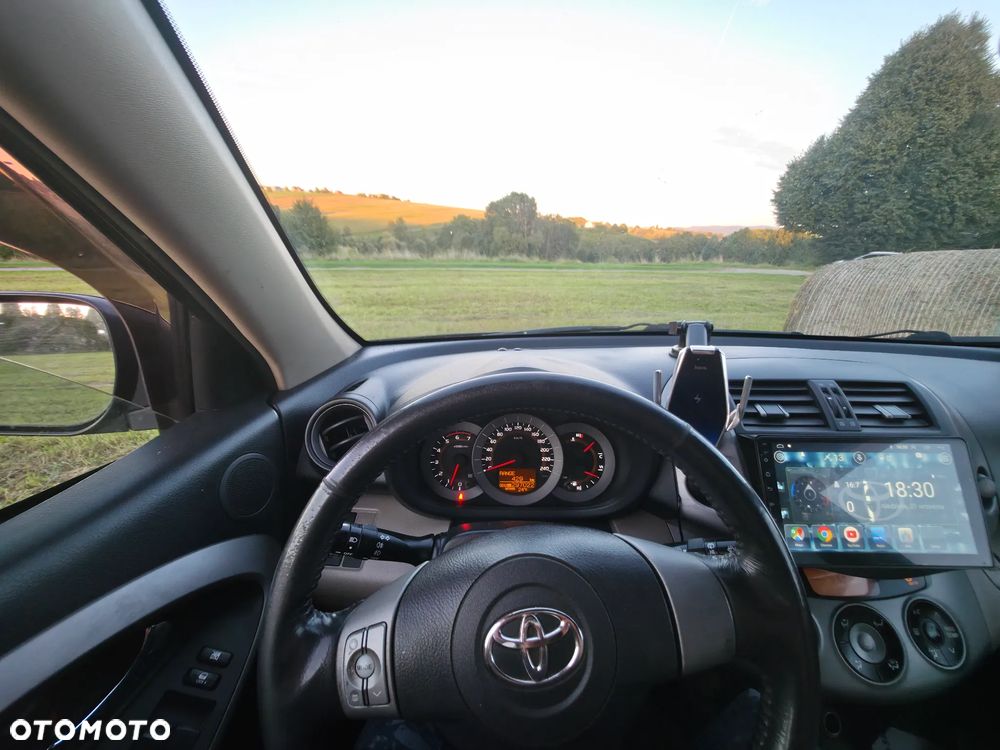 Toyota RAV4 2.2 D-4D Luna - 10