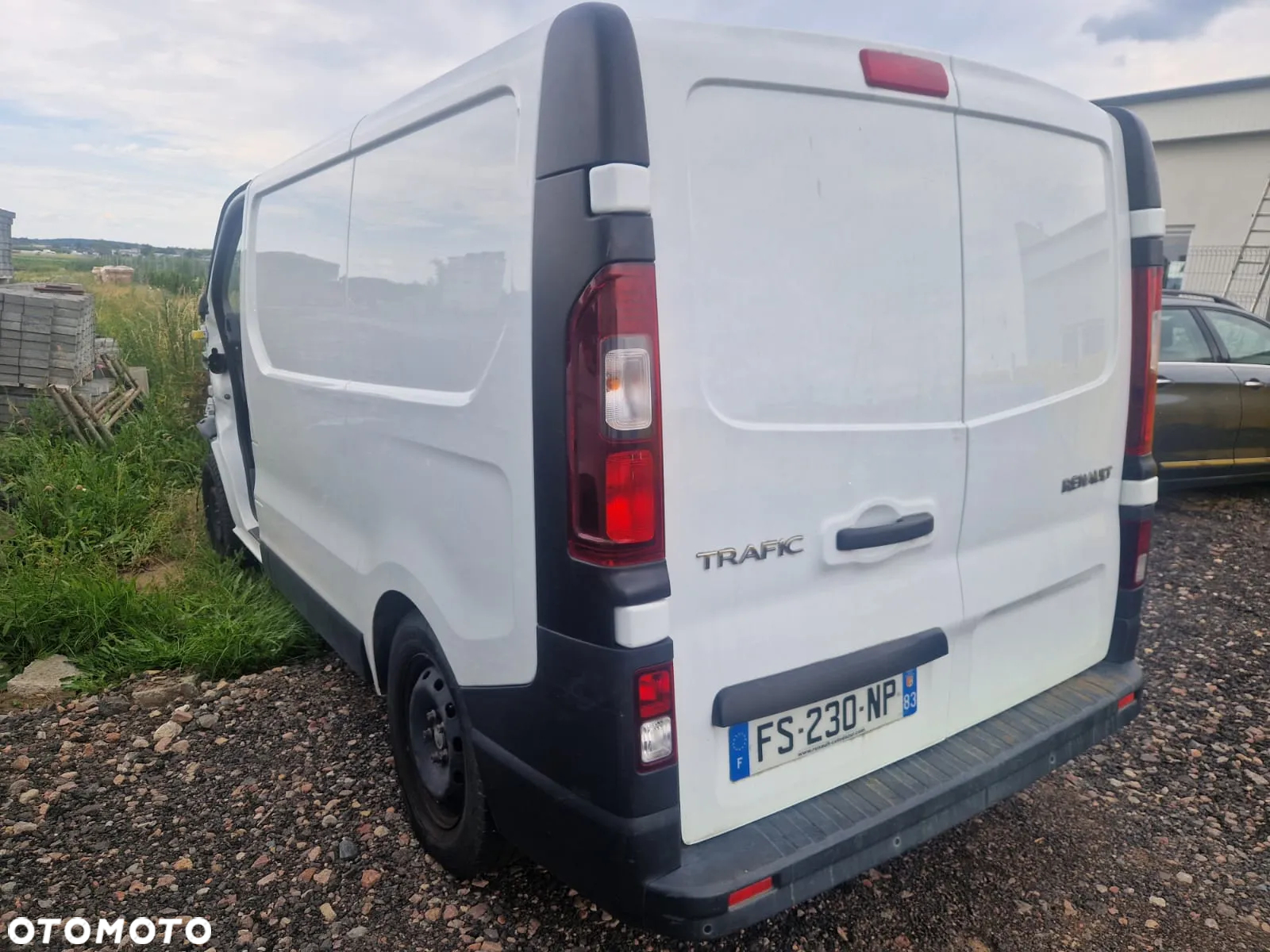 Renault Trafic - 2