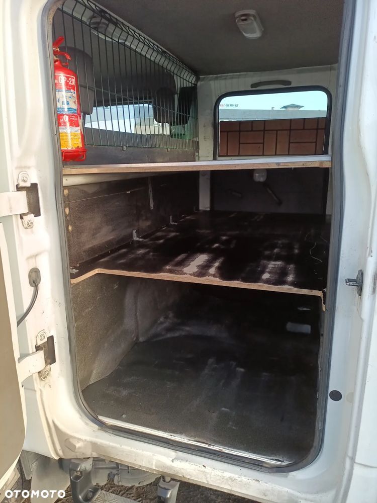 Nissan Cabstar - 16