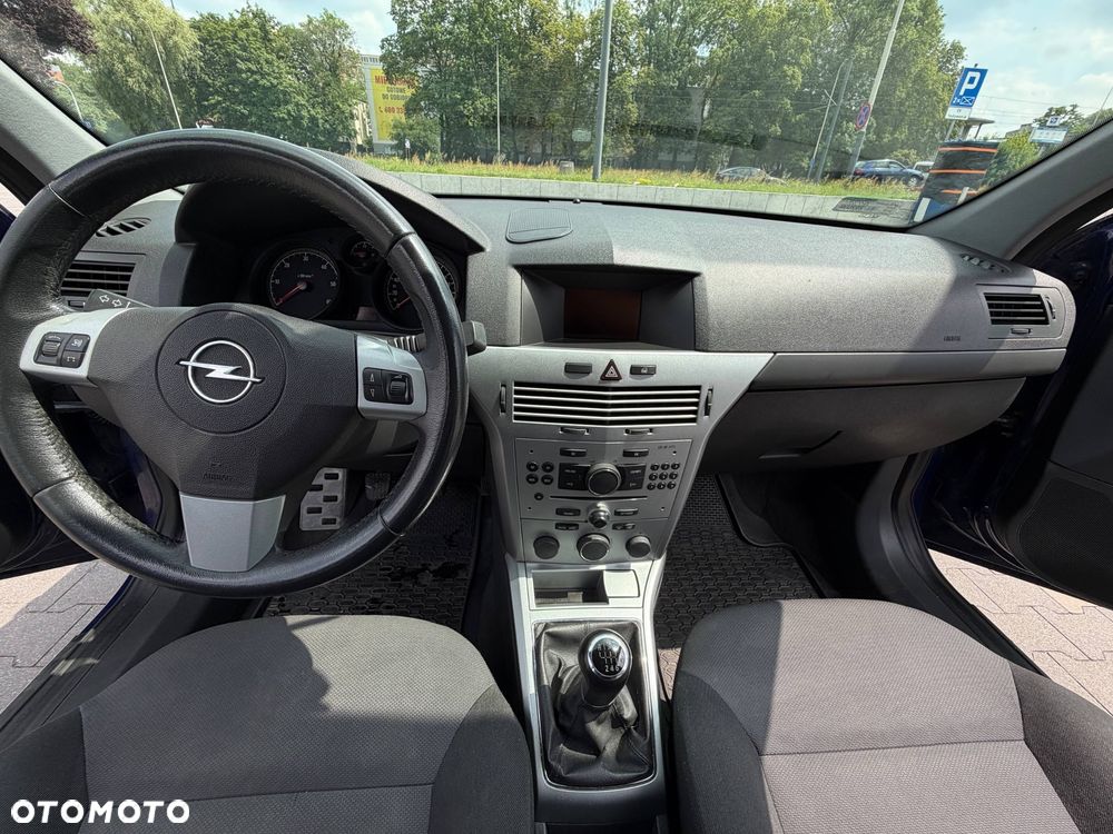 Opel Astra 1.7 CDTI - 14