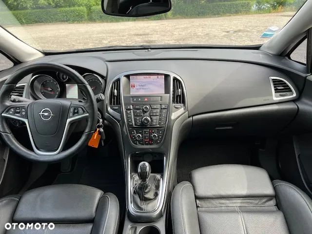 Opel Astra - 17