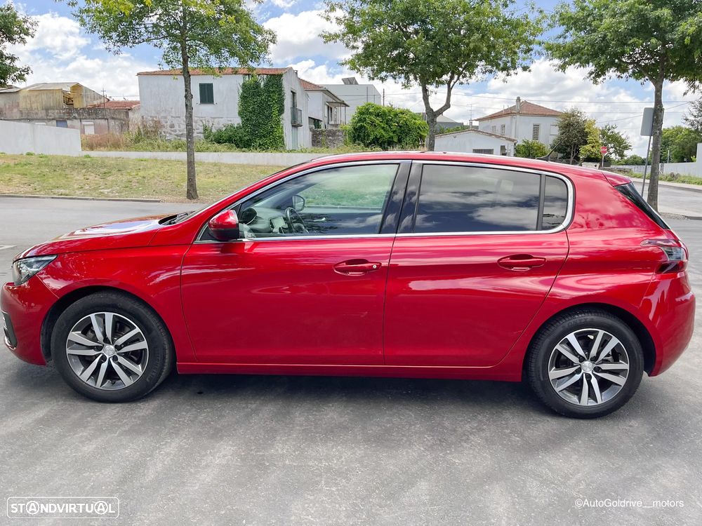 Peugeot 308 1.2 PureTech Allure EAT8 - 7
