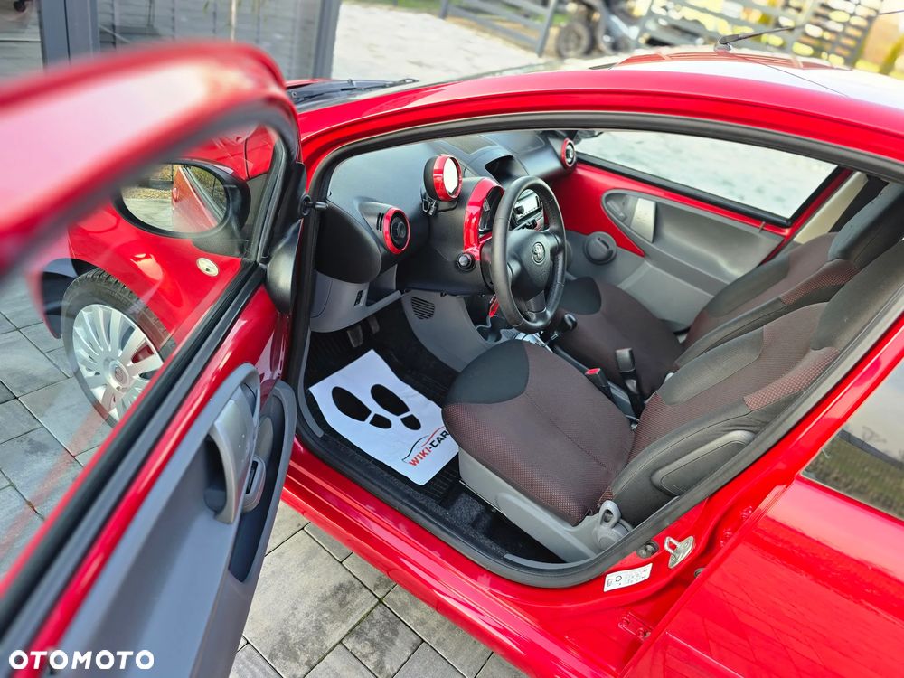 Toyota Aygo - 25
