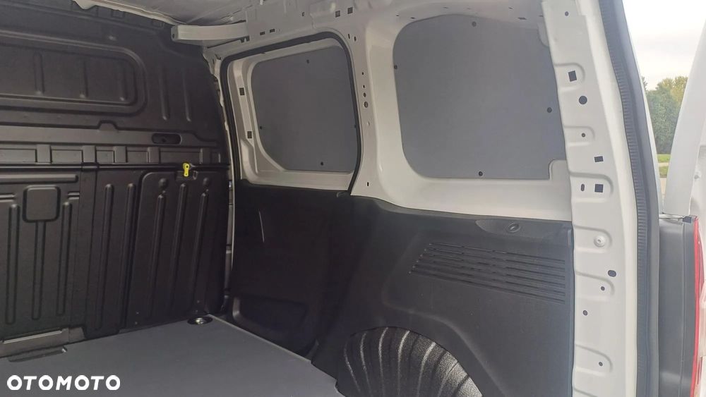 Toyota Proace City - 12