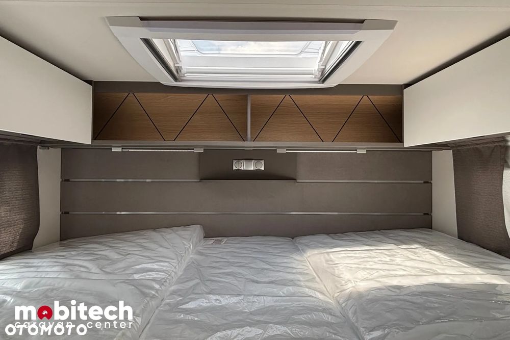 LMC TOURER H 664 G - 23