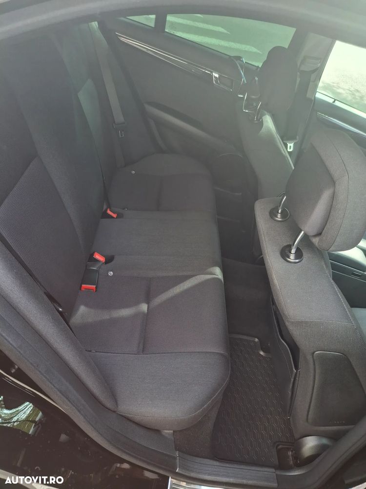 Mercedes-Benz C 220 CDI DPF Automatik BlueEFFICIENCY - 6
