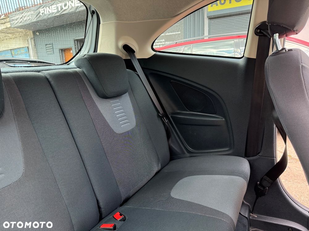 Ford KA 1.2 Grand Prix EU5 - 12