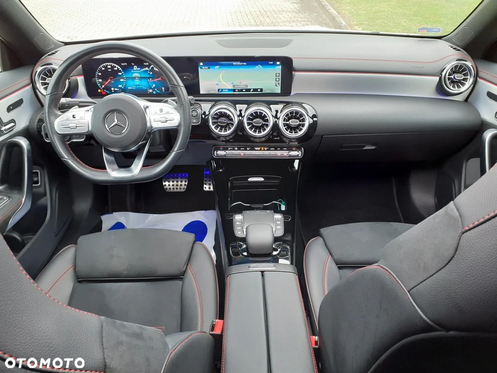 Mercedes-Benz CLA 200 mHEV AMG Line 7G-DCT - 27