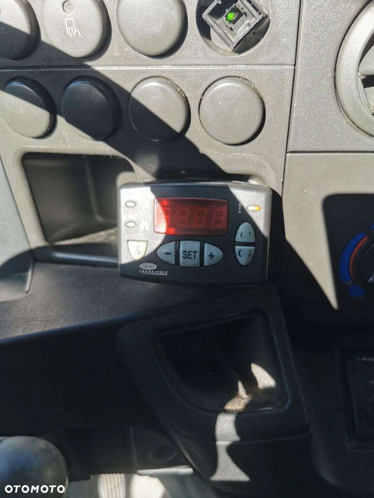 Iveco 35C12 - 11