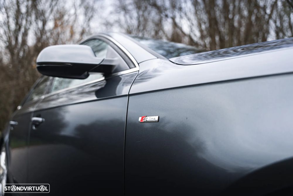 Audi A4 2.0 TDI DPF S line Sport Pack - 11