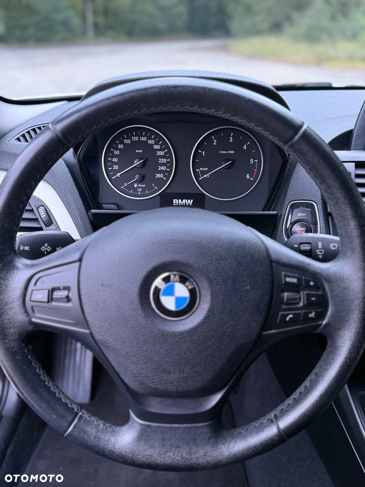 BMW Seria 1 118d - 10