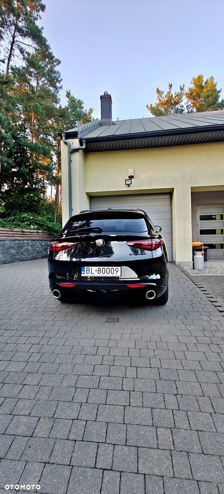Alfa Romeo Stelvio 2.0 Turbo Veloce TI Q4 - 9