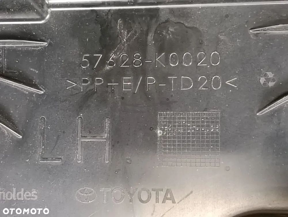 TOYOTA YARIS 19-24r Osłona Podwozia Prawa Lewa - 4