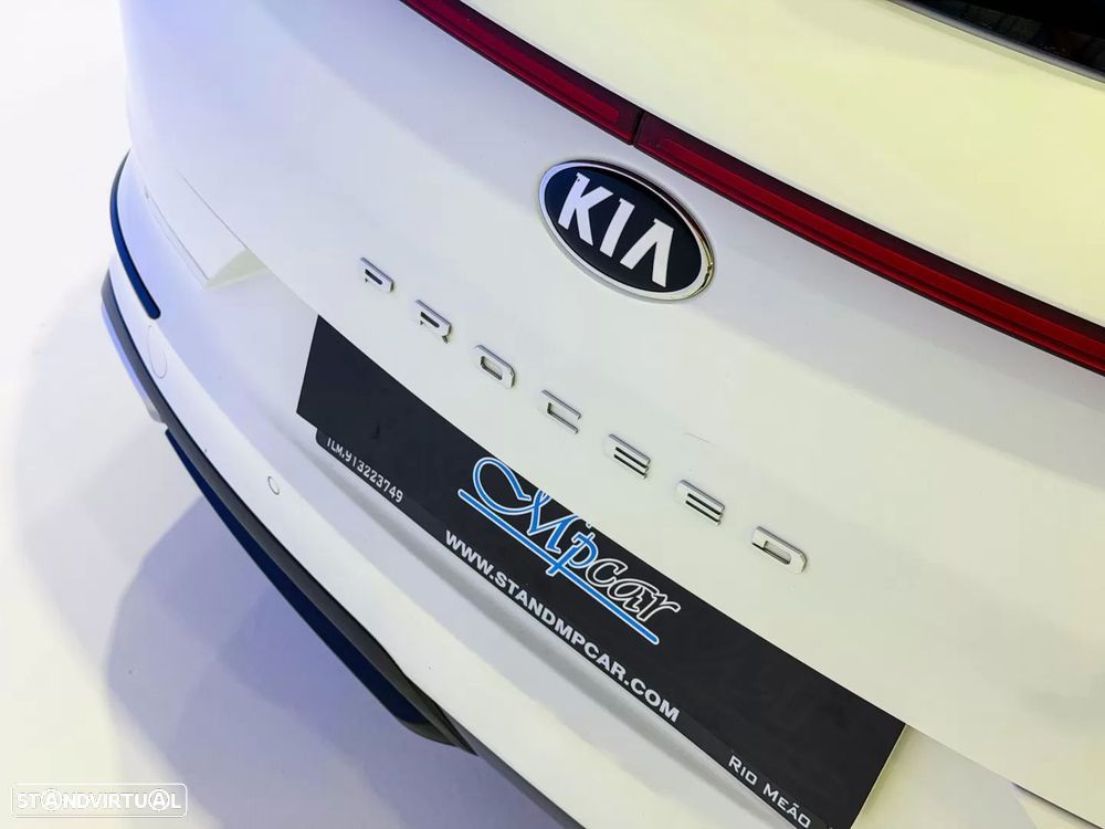 Kia ProCeed 1.0 T-GDI GT Line - 11