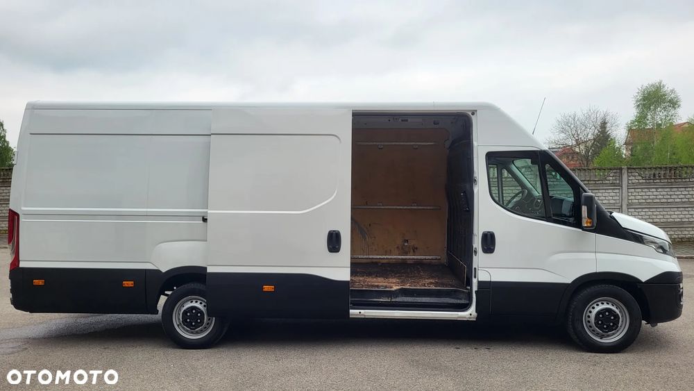 Iveco Daily 35s150 / 35s180 / furgon / blaszak - 13