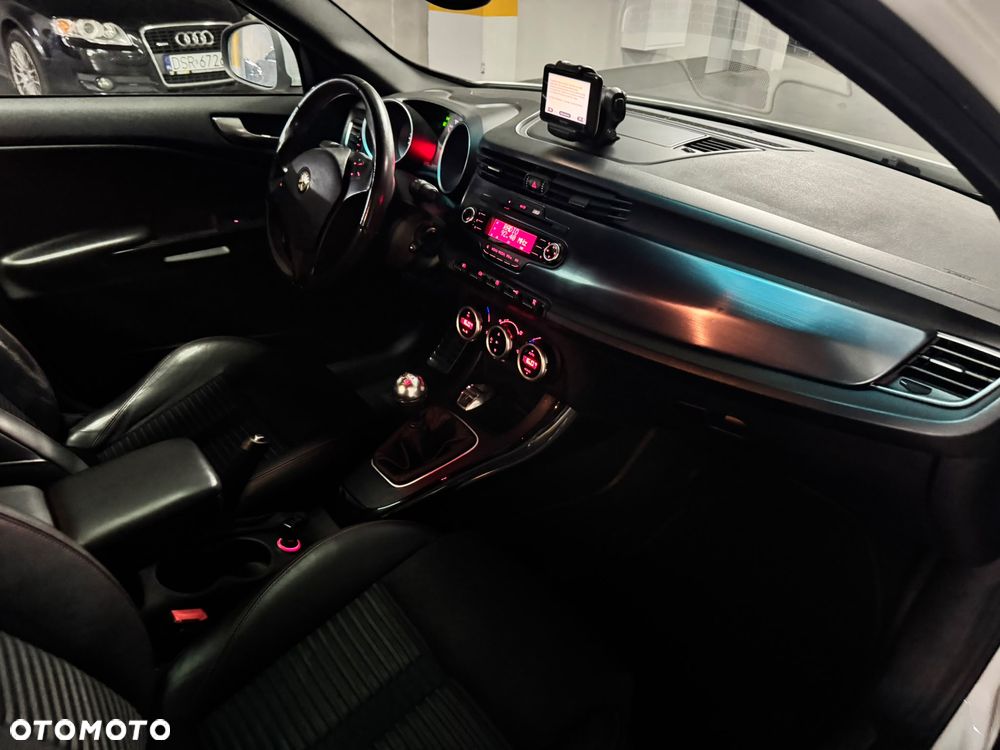 Alfa Romeo Giulietta 1.4 TB MultiAir Distinctive - 14