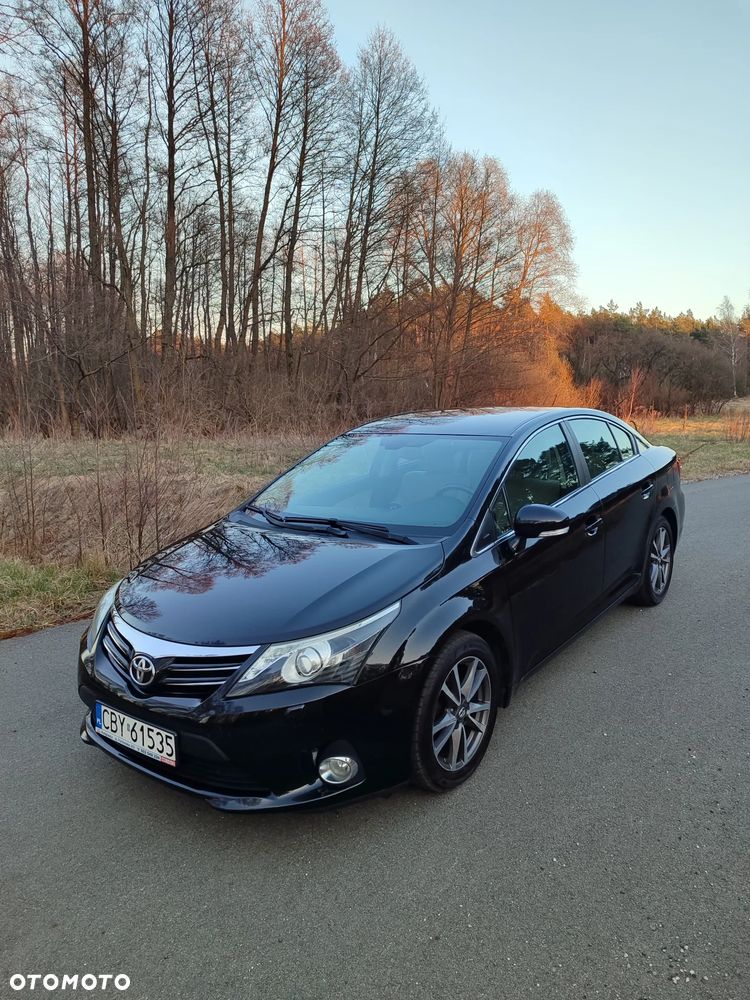 Toyota Avensis 1.8 Premium - 10