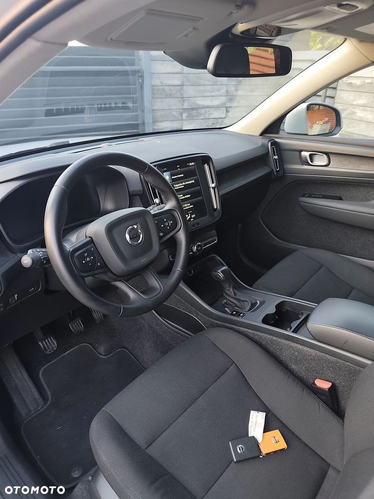 Volvo XC 40 T2 Essential - 6