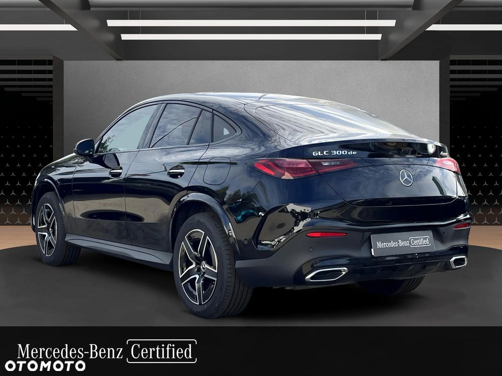 Mercedes-Benz GLC 300 de 4Matic 9G-TRONIC AMG Line - 5