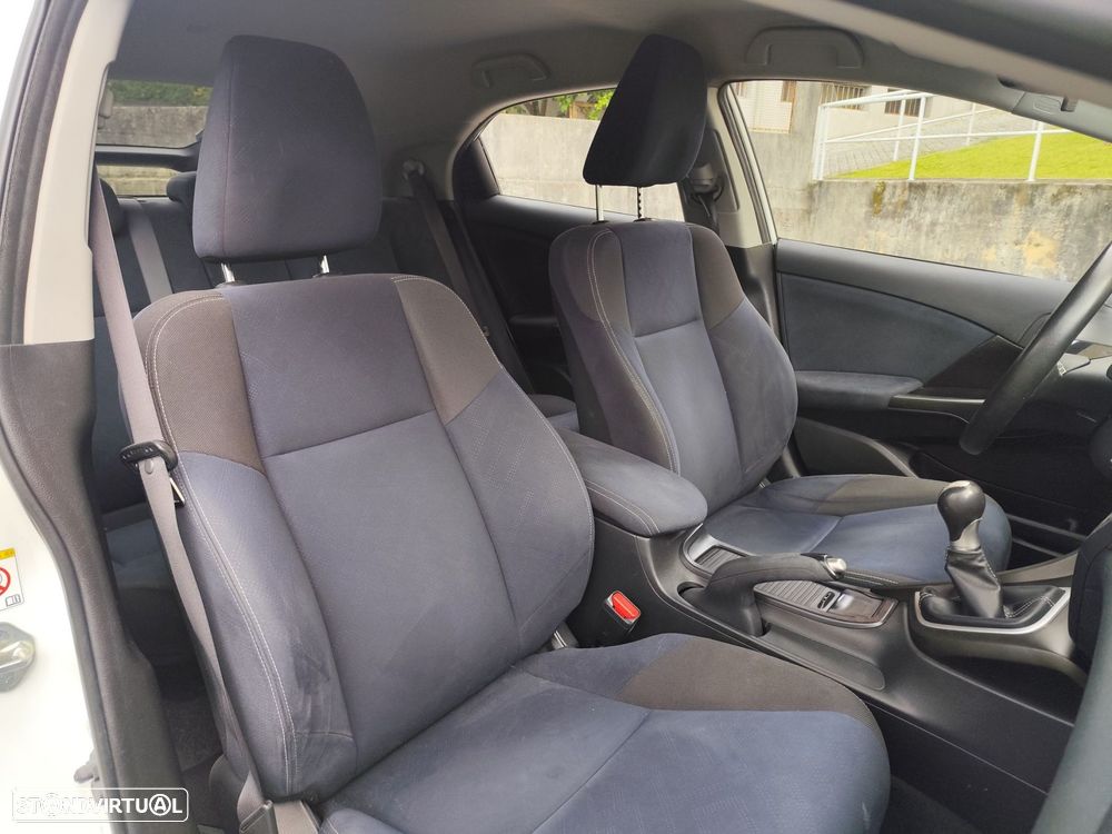 Honda Civic 1.6 i-DTEC Sport - 23