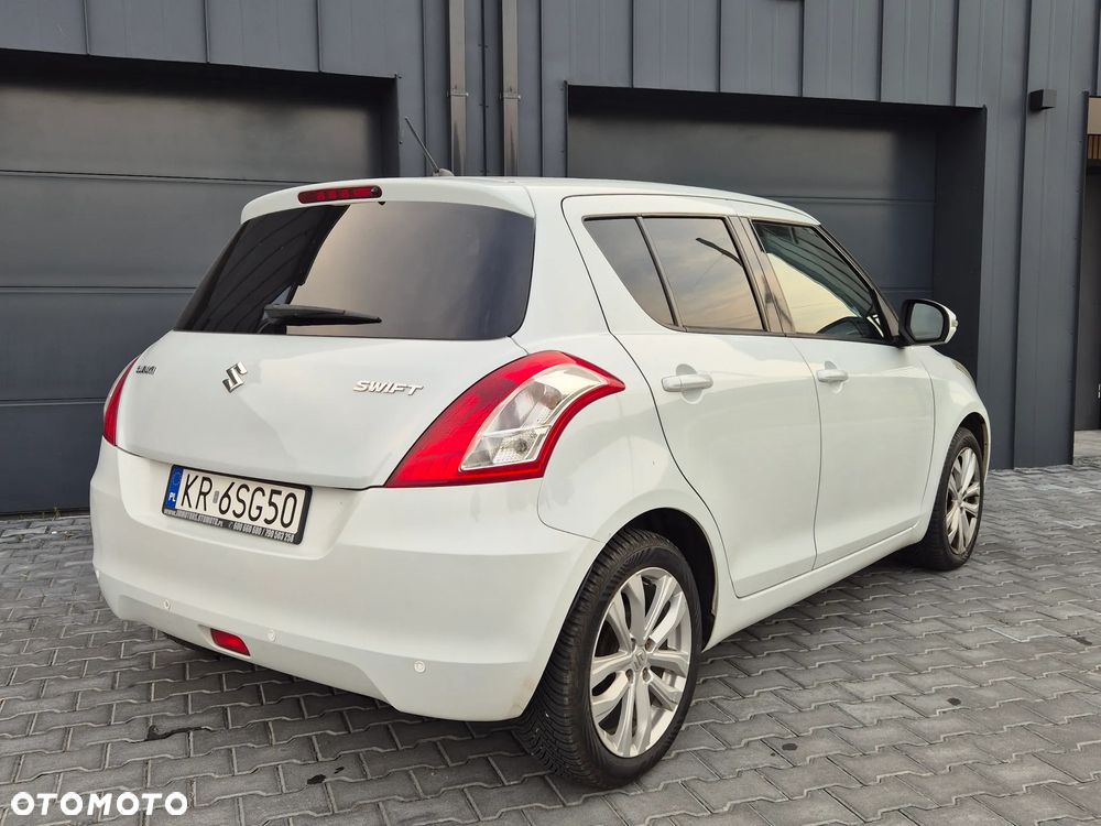 Suzuki Swift - 5