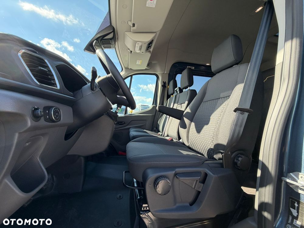 Ford Transit - 20