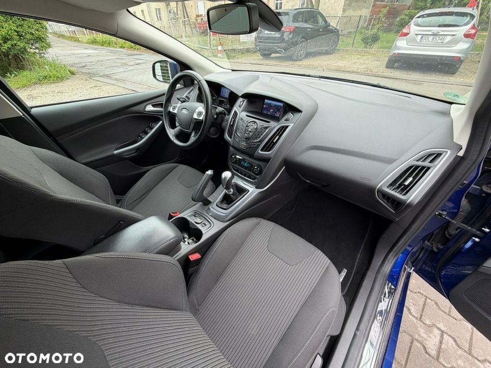 Ford Focus - 27