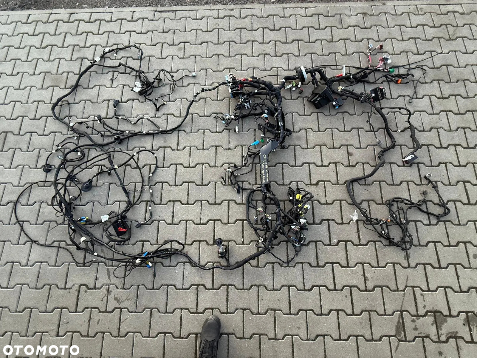INSTALACJA RENAULT CLIO V RS 1.3 TCE 19- AUTOMAT FULL LED BOSE - 7