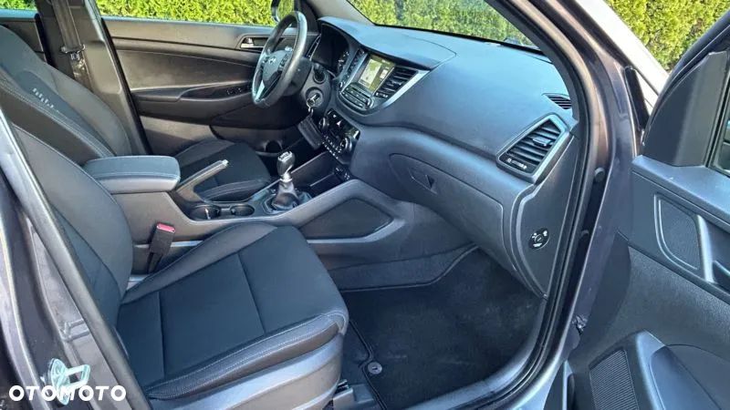 Hyundai Tucson - 16